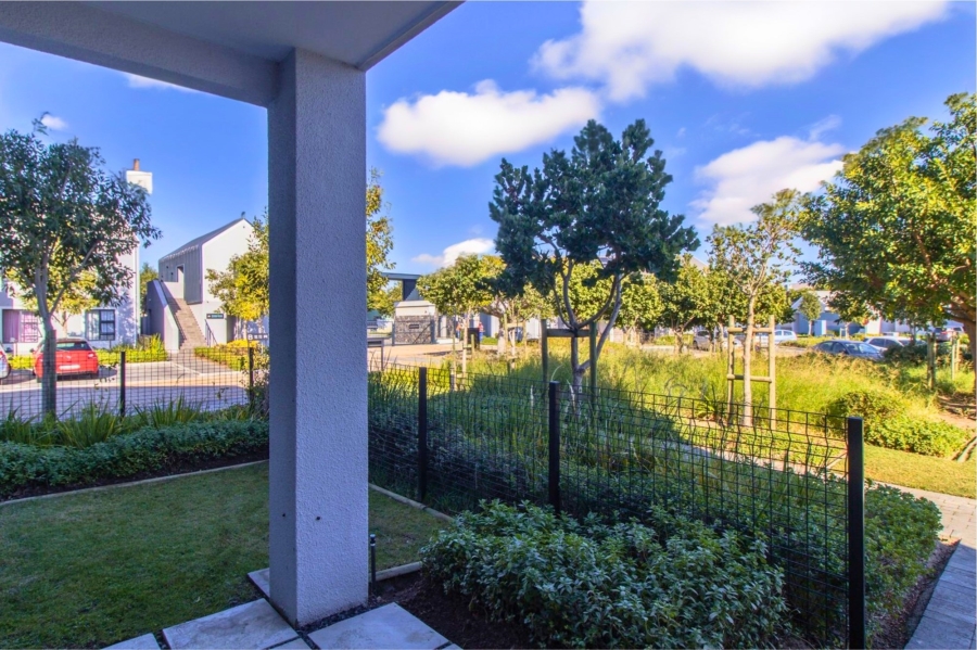 2 Bedroom Property for Sale in Burgundy Estate Western Cape